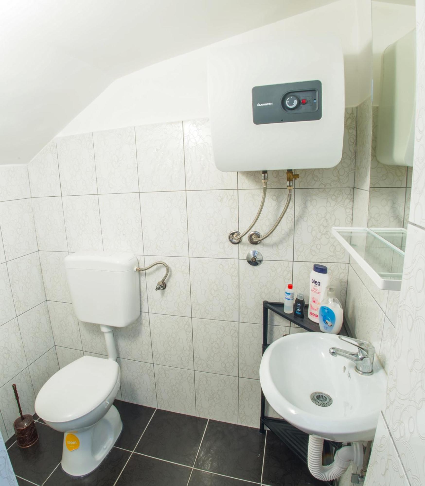 מוסטר Apartment Elegant מראה חיצוני תמונה